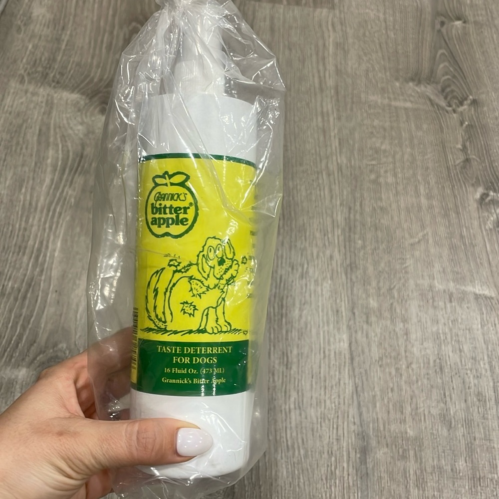Grannick’s bitter apple dog spray